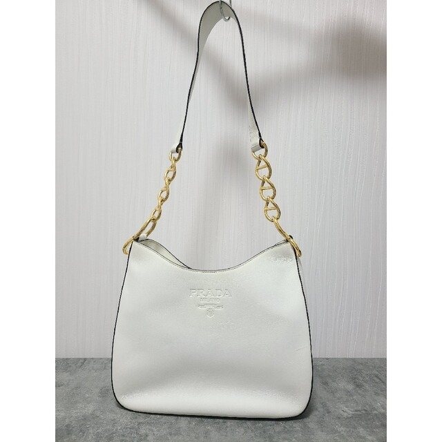新品正規品 PRADA - MORI様専用 PRADA レザーバッグの通販 by