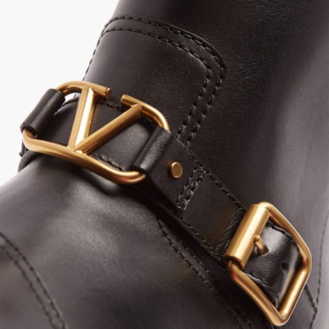 VALENTINO - Valentino ヴァレンティノ♡Vロゴ エンジニアブーツの通販 ...