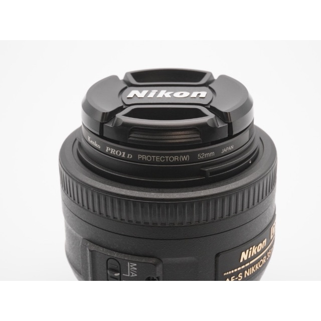 Nikon(ニコン)の【中古】AF-S DX NIKKOR 35mm f/1.8G スマホ/家電/カメラのカメラ(レンズ(単焦点))の商品写真