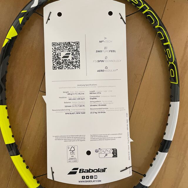 Babolat(バボラ)の【新モデル】ピュア　アエロ　チーム　グリップ2 スポーツ/アウトドアのテニス(ラケット)の商品写真