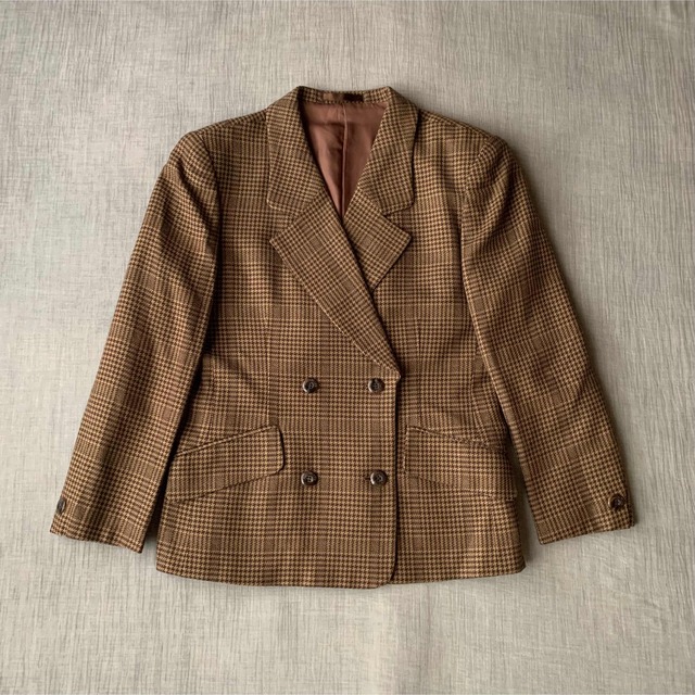 BURBERRY(バーバリー)の美品 Burberrys 千鳥格子 ダブル ウールジャケット ブラウン レディースのジャケット/アウター(テーラードジャケット)の商品写真