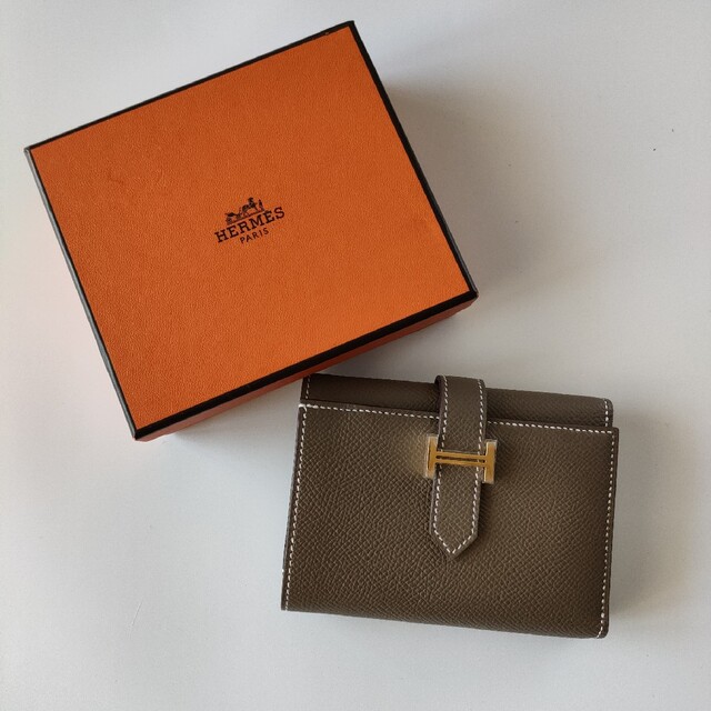 パーティを彩るご馳走や Hermes - 財布 エトゥープ ゴールド コンビネ