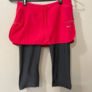 ナイキ(NIKE)のNIKE ドライフィット　スカート付きレギンス(ウェア)