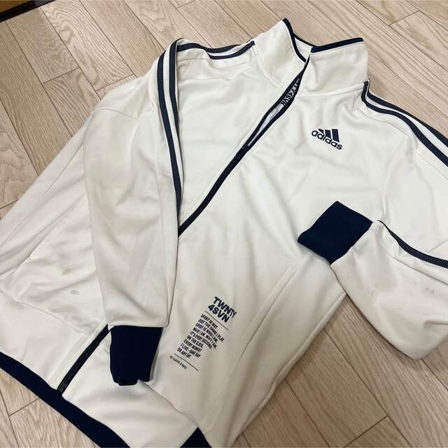 adidasジャケット