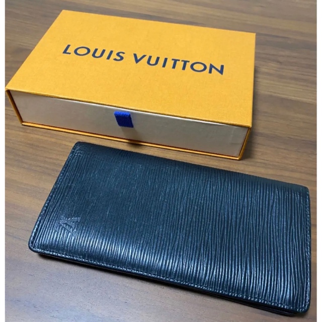 【美品・箱付】LOUIS VUITTON ルイヴィトン エピ　長財布