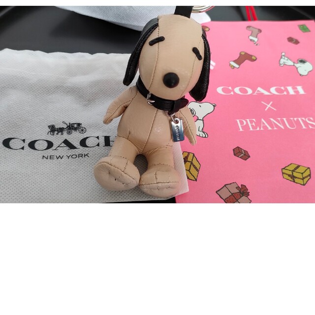 COACH×PEANUTS　チャーム　スヌーピー