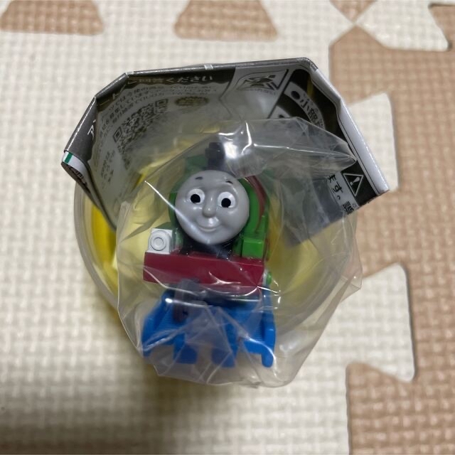 Takara Tomy(タカラトミー)のカプセルプラレール　トーマスとパーシー エンタメ/ホビーのおもちゃ/ぬいぐるみ(キャラクターグッズ)の商品写真