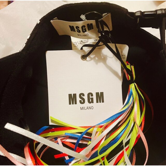 【新品】MSGM キャップ ブラック ロゴ  シンプル  レデース 【大人気】 レディースの帽子(キャップ)の商品写真
