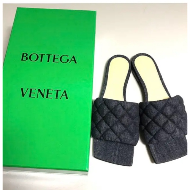 Bottega Veneta(ボッテガヴェネタ)のボッテガヴェネタ　サンダル　新品 レディースの靴/シューズ(サンダル)の商品写真