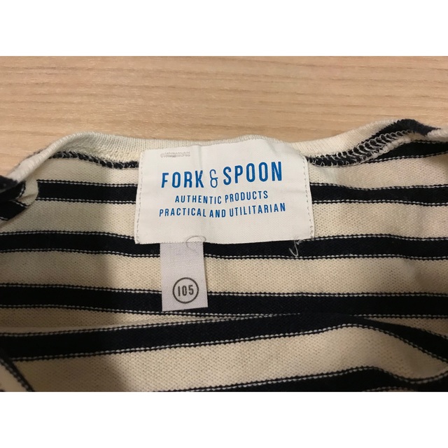 URBAN RESEARCH(アーバンリサーチ)のFORK&SPOON 3歳ぐらい　紺ボーダー　男女 キッズ/ベビー/マタニティのキッズ服女の子用(90cm~)(Tシャツ/カットソー)の商品写真