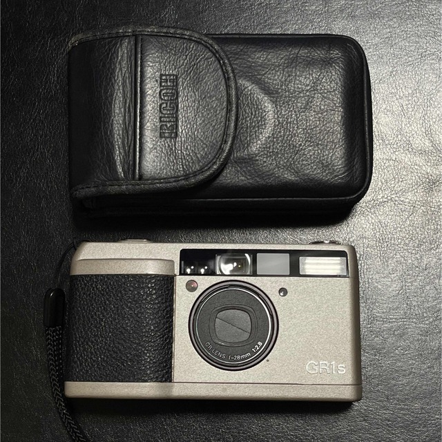 RICOH(リコー)の【完動品】RICOH GR1s スマホ/家電/カメラのカメラ(フィルムカメラ)の商品写真