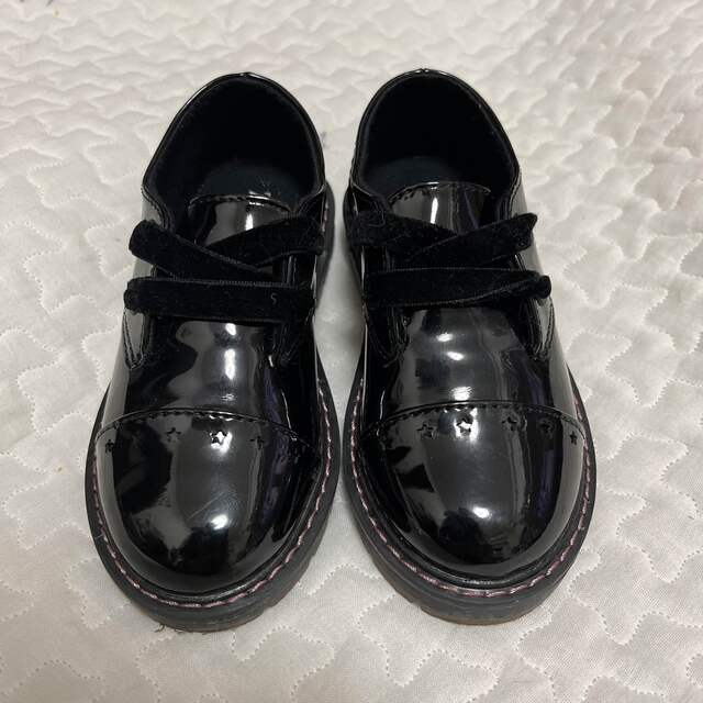 ZARA KIDS(ザラキッズ)の【美品】ZARA エナメルシューズ 15cm キッズ/ベビー/マタニティのキッズ靴/シューズ(15cm~)(フォーマルシューズ)の商品写真