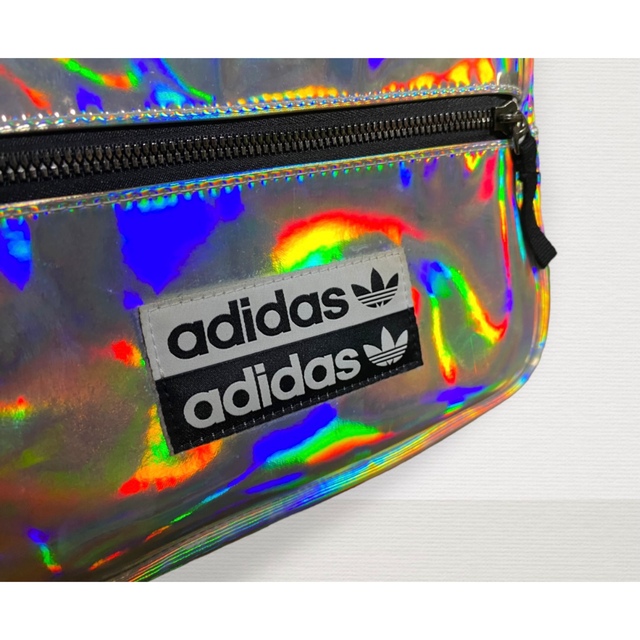 adidas(アディダス)のミニエアライナーバッグ  アディダスバック adidasバック レディースのバッグ(ショルダーバッグ)の商品写真