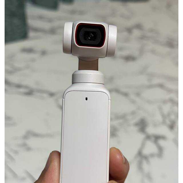 koさん専用　DJI Pocket 2 限定コンボ (サンセット ホワイト) スマホ/家電/カメラのカメラ(ビデオカメラ)の商品写真