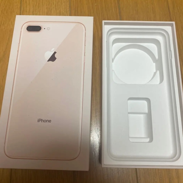 iPhone(アイフォーン)のiPhone8Plus  空き箱 スマホ/家電/カメラのスマートフォン/携帯電話(その他)の商品写真