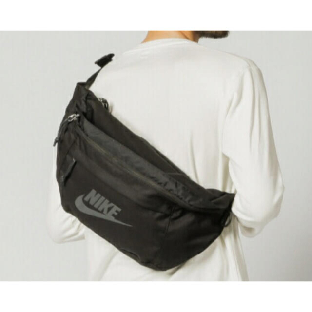 NIKE(ナイキ)の【 10L 】★ NIKE ★テック ヒップ パック ウエストポーチ ナイキ メンズのバッグ(ボディーバッグ)の商品写真