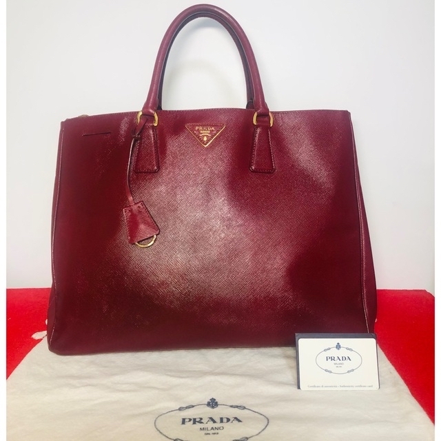 有名人芸能人】 サフィアーノ プラダ PRADA 【美品】☆ - PRADA