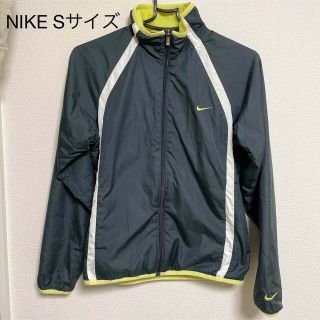 ナイキ(NIKE)の★美品★NIKE ウィンドブレーカー　ウィメンズS(ナイロンジャケット)