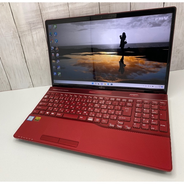 富士通 LIFEBOOK corei7 メモリ16GB SSD512GB DVD