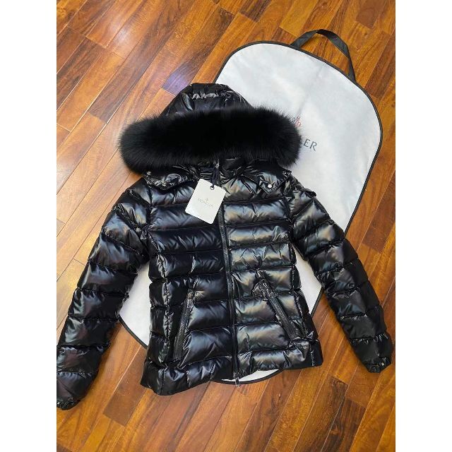 極美品 モンクレール NEW ARMOISE フォックスファー付 国内正規品