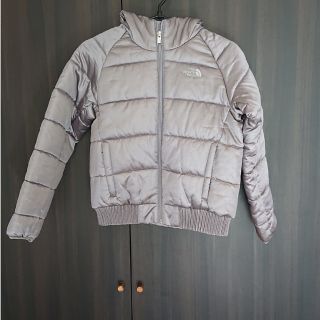 ザノースフェイス(THE NORTH FACE)のノースフェイス   キッズガールズ(M) シルバー(ジャケット/上着)