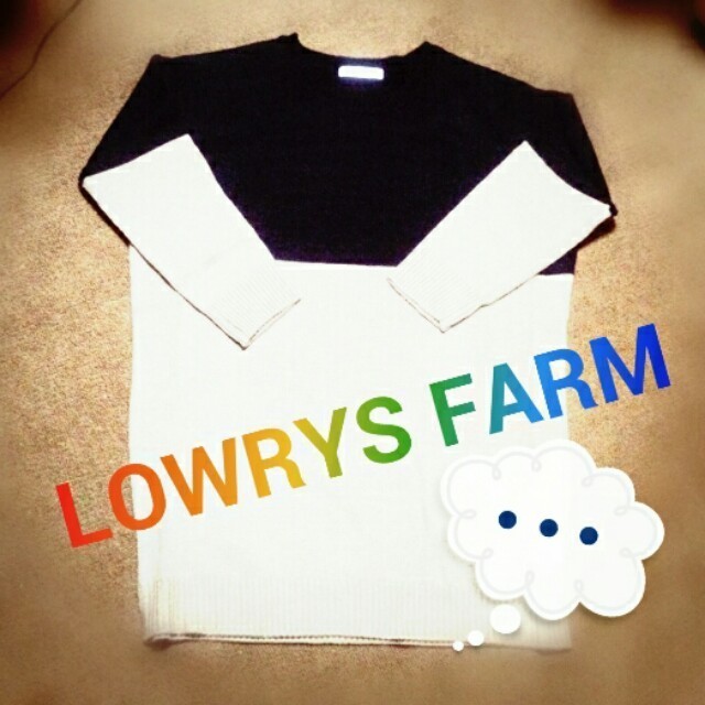 LOWRYS FARM(ローリーズファーム)のローリーズファーム*ベージュ×黒 レディースのトップス(ニット/セーター)の商品写真