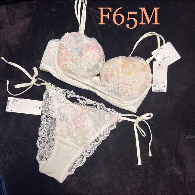 Wacoal - 【新品】wacoal パルファージュ 32 リボンブラ ソング F65M
