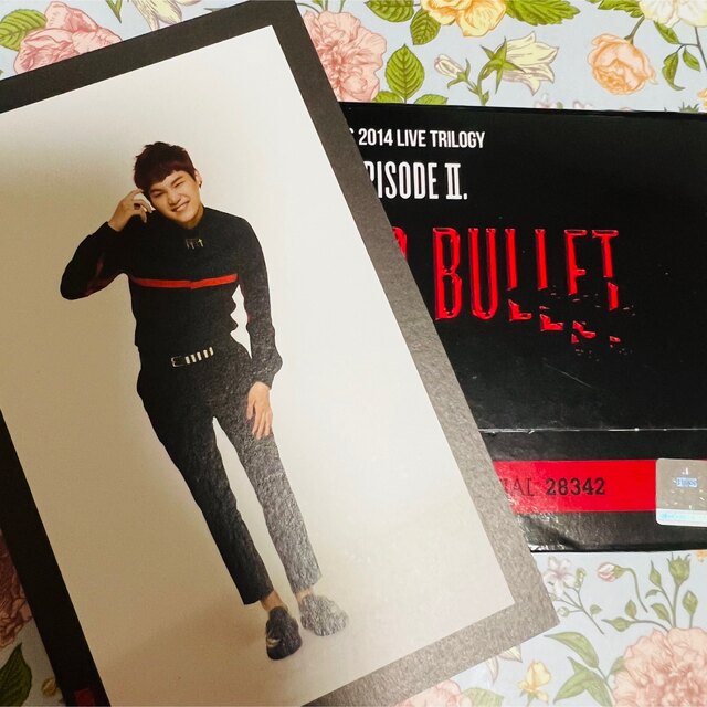 BTS ユンギ THE RED BULLET 公式 フォトカード SUGA ⑦ ...