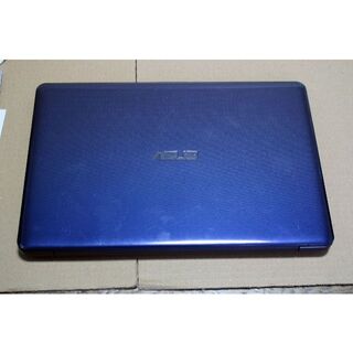 ★B5サイズ、11.6型ネットブック　ASUS VivoBook E203NA