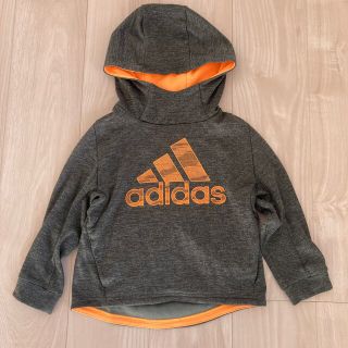 アディダス(adidas)のadidas キッズ　110㎝　パーカー(Tシャツ/カットソー)