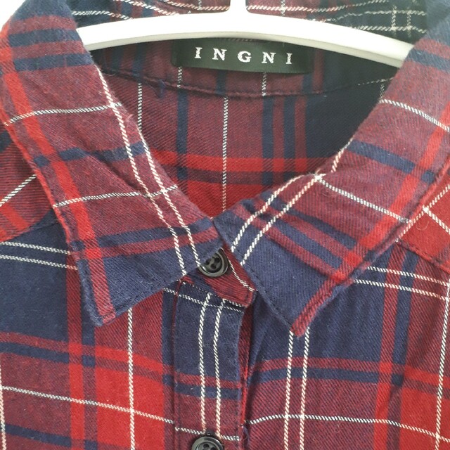 INGNI(イング)のINGNI  チェックシャツ  ロールアップシャツ  M レディースのトップス(シャツ/ブラウス(長袖/七分))の商品写真