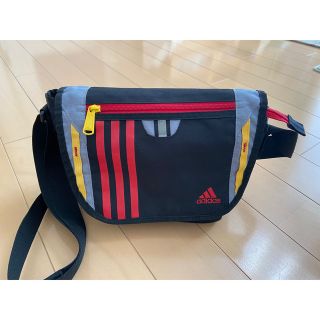 アディダス(adidas)のアディダス　ショルダーバッグ　子供用(その他)