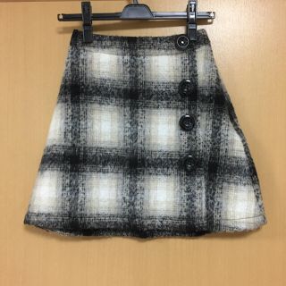 バイバイ(ByeBye)のByeBye♡チェック柄台形スカート⭐︎新品(ひざ丈スカート)