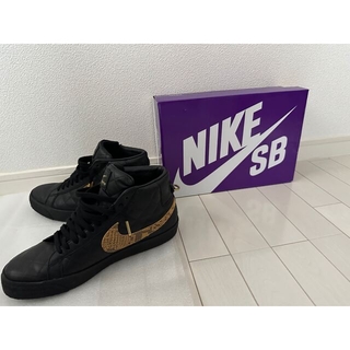 シュプリーム(Supreme)の28.0 Supreme Nike SB Blazer Mid Qs(スニーカー)