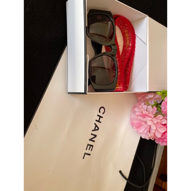 箱リボンショッパー付】CHANEL シャネル ココ マトラッセ調 サングラス