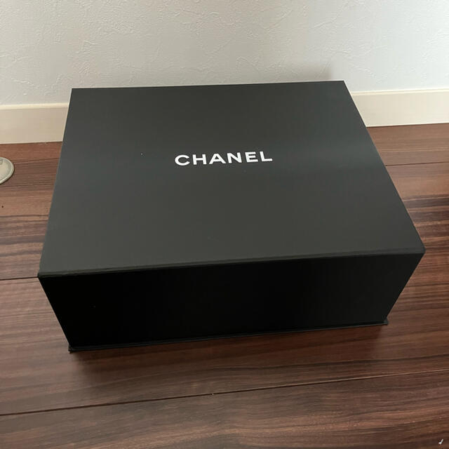 正規品　CHANEL  空箱　マグネットタイプ