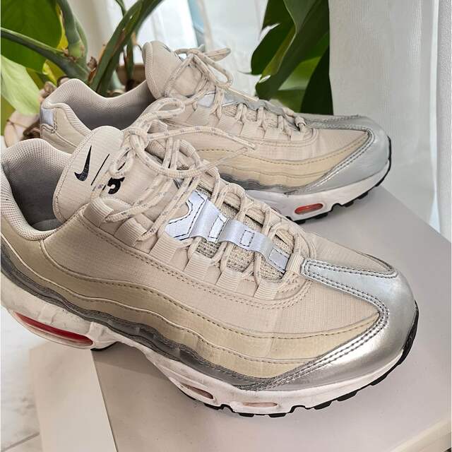 NIKE - NIKE Air Max エア マックス 95 SE 23.5cm*美品!の通販 by