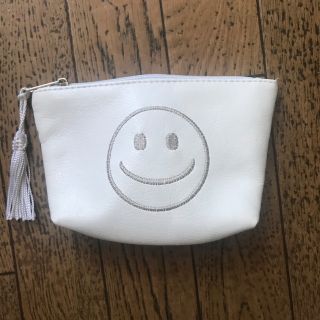 ユナイテッドアローズ(UNITED ARROWS)の未使用ニコちゃん刺繍ポーチ💕(ポーチ)