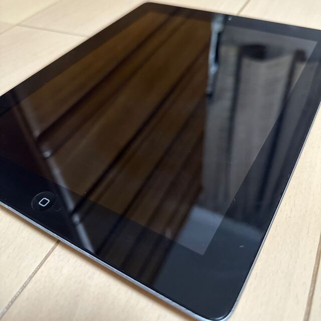 iPad(アイパッド)のiPad 第3世代 Model A1416 16GB ジャンク スマホ/家電/カメラのPC/タブレット(タブレット)の商品写真