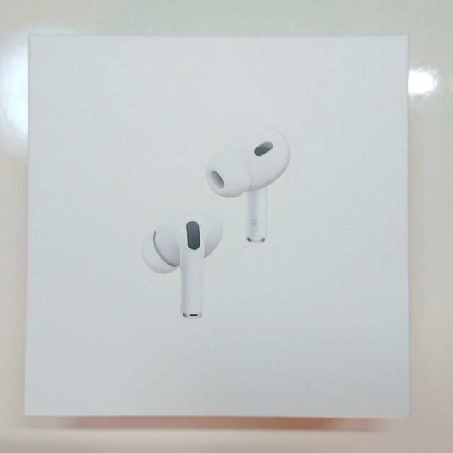 Apple(アップル)のアップル Airpods Pro 第2世代 スマホ/家電/カメラのオーディオ機器(ヘッドフォン/イヤフォン)の商品写真