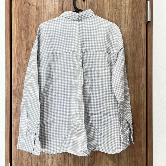 UNIQLO(ユニクロ)のユニクロ　リネンシャツ　XL レディースのトップス(シャツ/ブラウス(長袖/七分))の商品写真