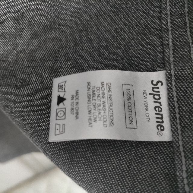 Supreme(シュプリーム)のLサイズ　supreme classic logo denim shirt メンズのトップス(シャツ)の商品写真