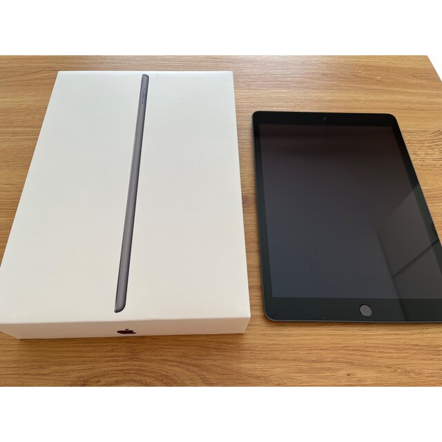 iPad 第8世代　32G ブラック