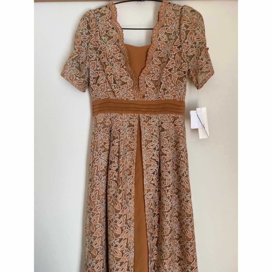 専用出品 レイヤード刺繍チュールワンピース Lily Brown 専用出品 レイヤード刺繍チュールワンピース Lily Brown