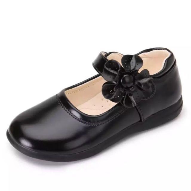 【21.5㎝】黒　フォーマル靴　フェイクレザー　キッズシューズ キッズ/ベビー/マタニティのキッズ靴/シューズ(15cm~)(フォーマルシューズ)の商品写真