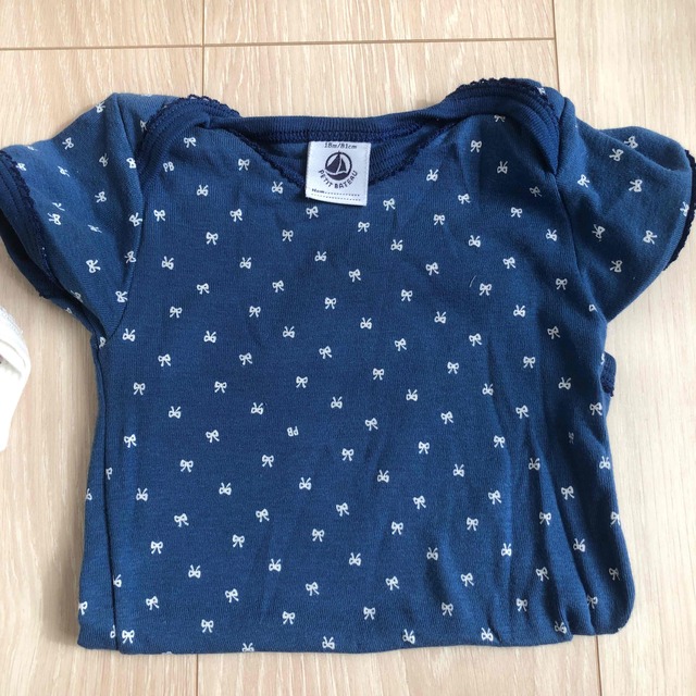 PETIT BATEAU(プチバトー)のプチバトー  ベビーロンパース　2枚セット キッズ/ベビー/マタニティのベビー服(~85cm)(ロンパース)の商品写真