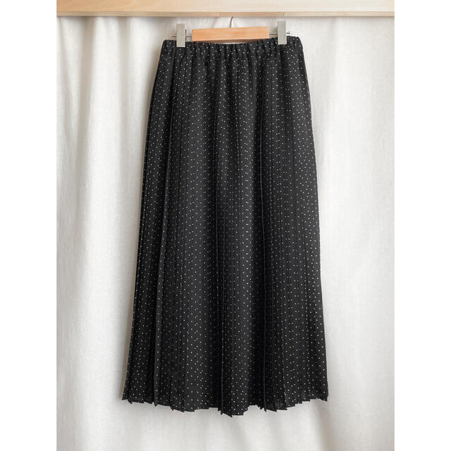 yuni シャークスキン ドットプリーツスカート レディースのスカート(ロングスカート)の商品写真