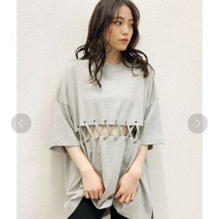 ジェイダ(GYDA)のGYDA ウエストレースアップビックTシャツ(Tシャツ(半袖/袖なし))