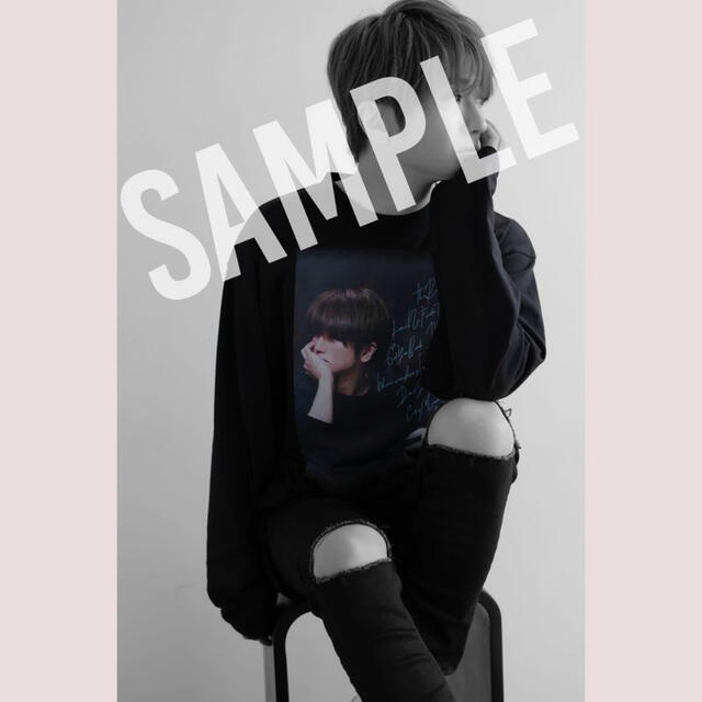 AAA(トリプルエー)のNissy 4th LIVE グッズ ロングスリーブTシャツ Lサイズ エンタメ/ホビーのタレントグッズ(ミュージシャン)の商品写真