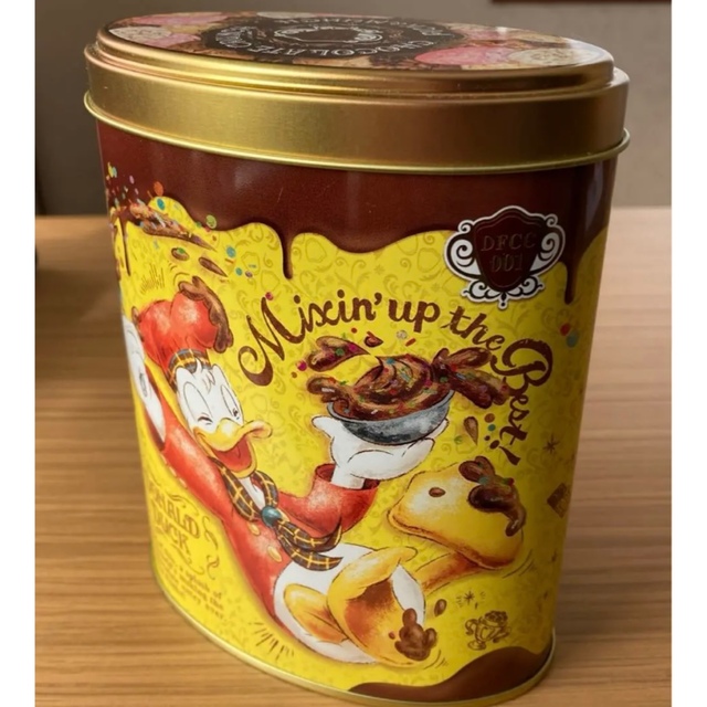 ドナルドダック(ドナルドダック)のディズニー 35周年 チョコレートクランチ缶 エンタメ/ホビーのおもちゃ/ぬいぐるみ(キャラクターグッズ)の商品写真
